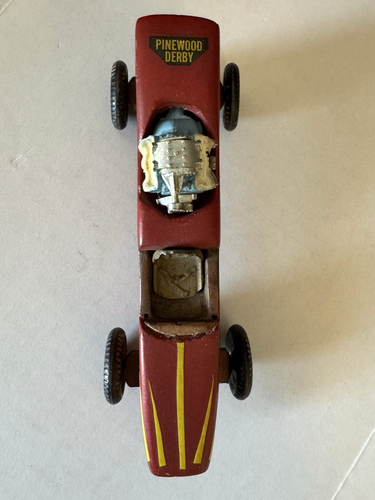 Vintage Pinewood Derby Racer, 7" auto da corsa giocattolo in legno colore rosso - Foto 7 di 17
