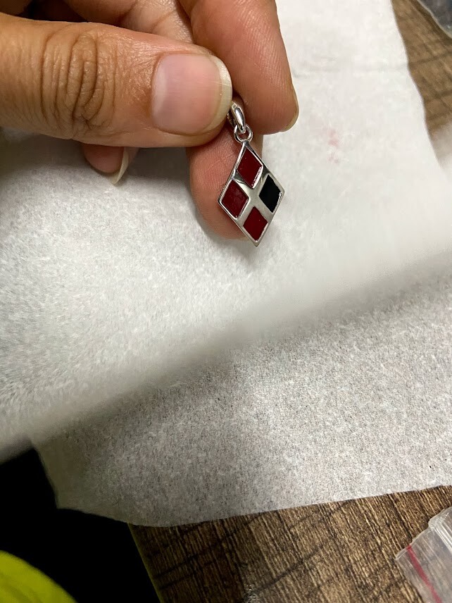 Picture 4 of 10