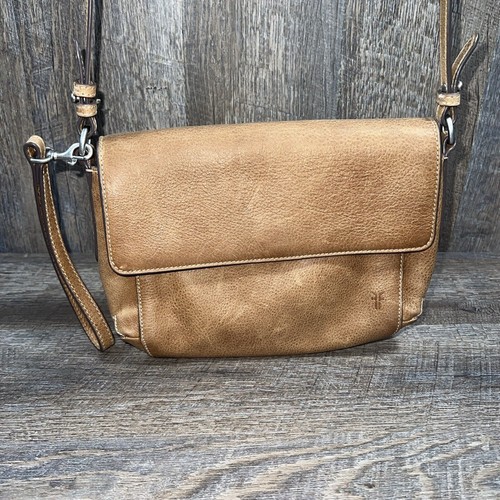 Leather Crossbody Bag Purse Light Brown DB0722 Adjustable Strap Frye Reed Flap