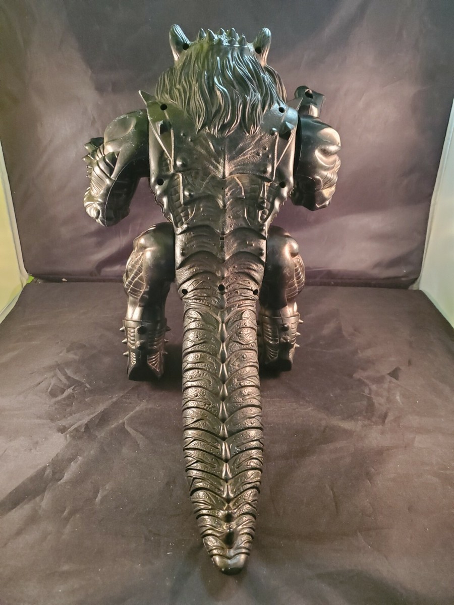 Vintage Tyco 1993 Gorzak Voice Command Beast Action Figure Monster