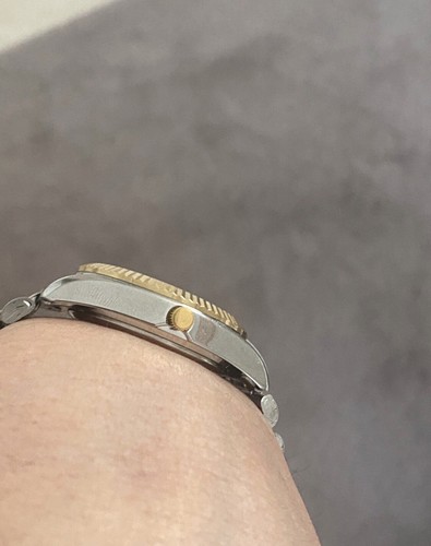 Schöne Lexor Bi-Color Klassische Armbanduhr Uhr WR 50M mit neuer Batterie - Bild 3 von 6