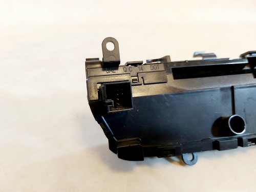 Mercedes C W205 S205 GENUINE Emergency Control Module A2059054701 - Picture 7 of 12