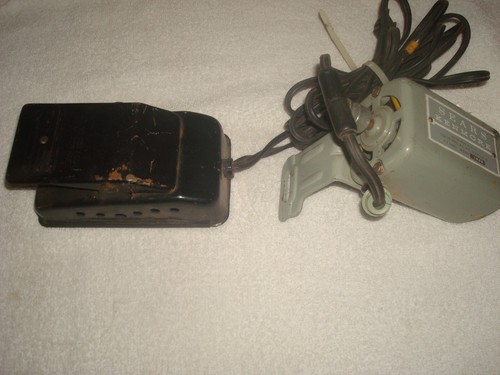SEARS NÄHMASCHINENMOTOR MIT FUSSBLÜTENBLATT - Bild 2 von 2