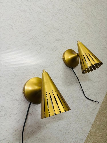 Cono de pared industrial Diabolo Sputnik italiano Mid Century latón crudo - Imagen 1 de 12