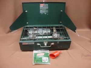 バーベキュー・調理用品 Coleman DualFuel Two Stove 414-700 Coleman Guide Series Powerhouse Dual Fuel Gas Camping Stove