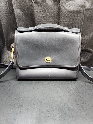 Vintage Coach Navy Blue Turn Lock Court Bag 9870 Umhängetasche Crossbody Schulter