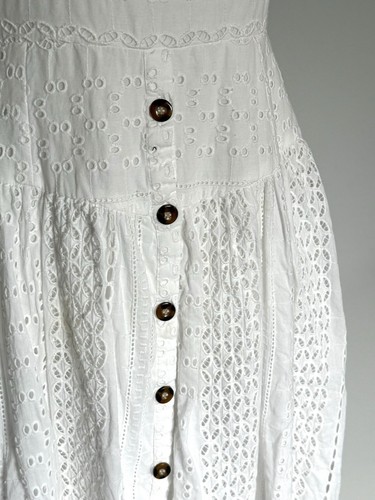 ASOS  Fit & Flare Long Dress White Eyelet Sleeveless- Women’s Size 6 - Picture 6 of 8