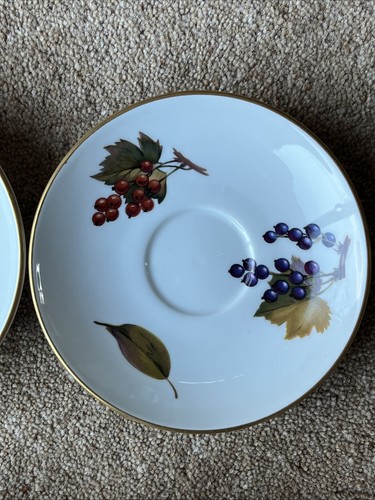 4 x Royal Worcester Evesham Gold kleine Kaffeetasse & Untertasse Set Obst Porzellan - Bild 15 von 23