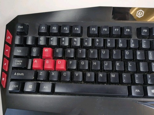 Teclado multimedia para juegos Cyberpower PC negro y rojo USB con cable - Imagen 2 de 4