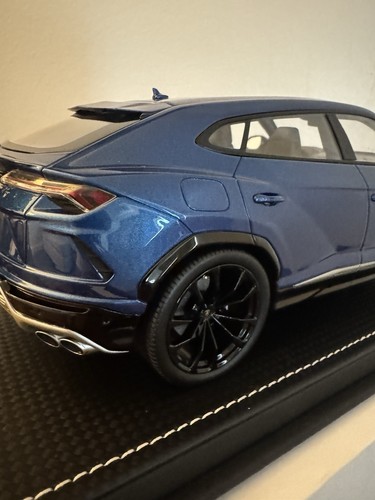 1/18 MR Collection Lamborghini Urus blau mit blauer Innenausstattung - Neu - Bild 6 von 23