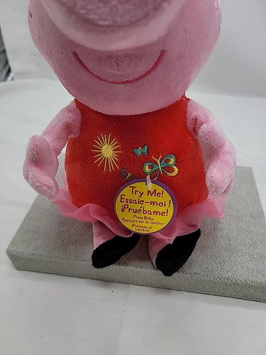 Peppa Pig Plush W/Sound/Shakes Great Day for Giggles Peppa 9" Baby/ Toddler - Picture 3 of 17
