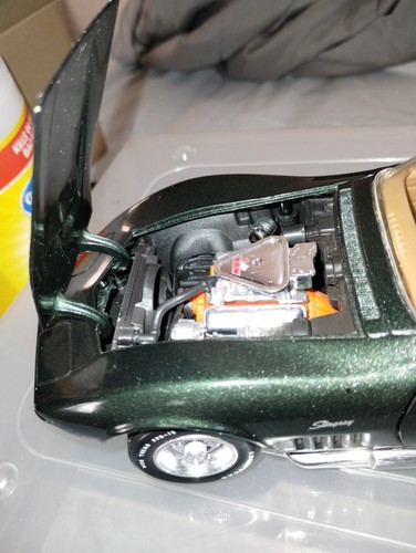 1992" REVELL 1/18 METALLIC GREEN 1969 CHEVY CORVETTE L-89 CABRIO - Bild 11 von 17