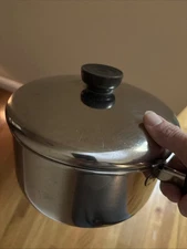 Vintage Revere Ware 1801 2 Qt/1.9 Lt Stainless Steel Pot/Saucepan With Lid.