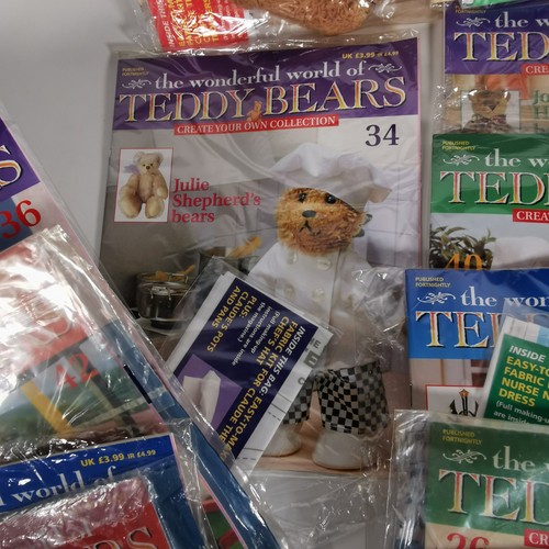 The Wonderful World Of Teddy Bears 1-42 And Folder Job Lot  - Bild 5 von 23
