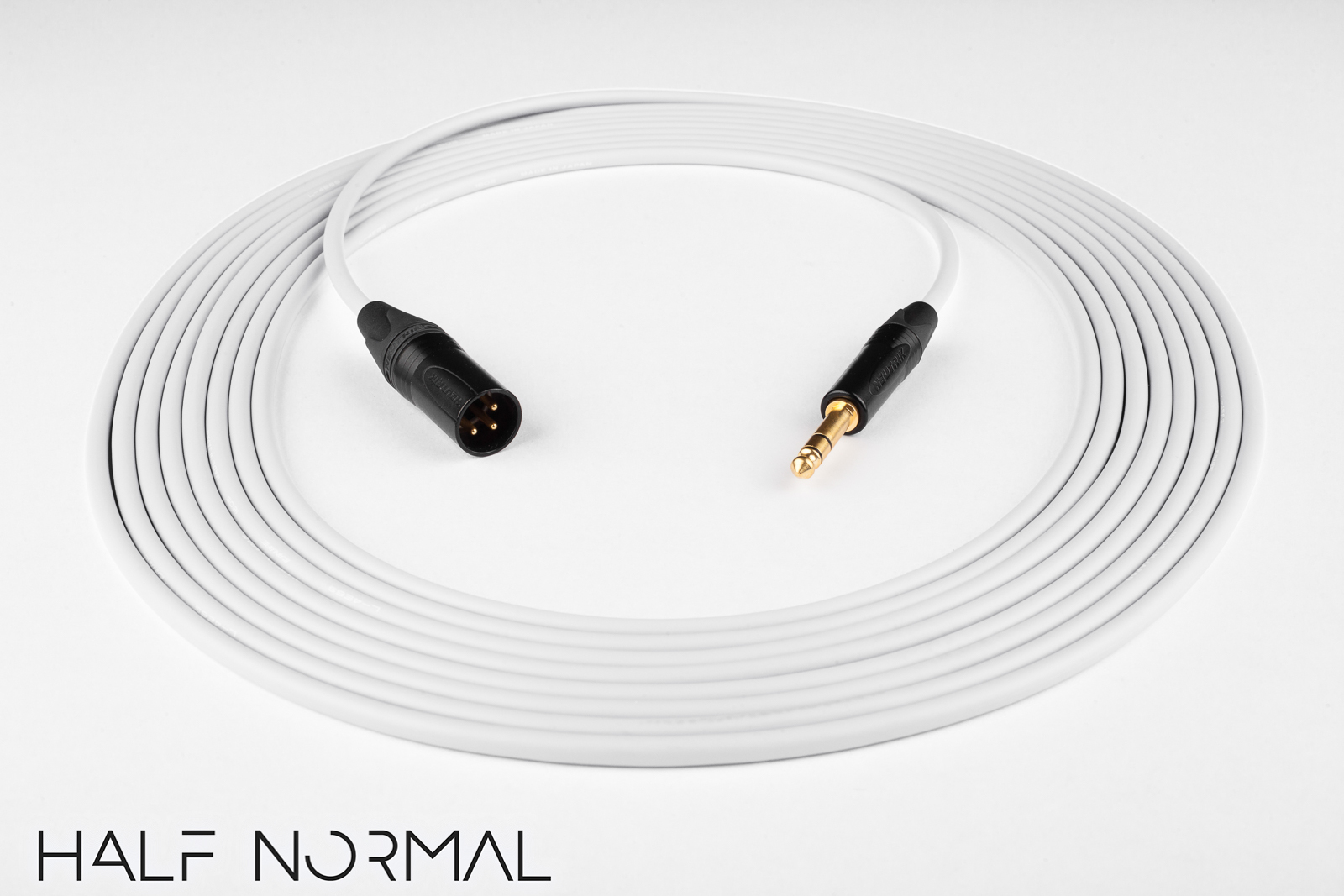 40' Canare L-4E6S Quad Balanced Cable Neutrik guld XLR Male to 1 4 TRS vit 40' Canare L-4E6S Quad Balanced Cable Neutrik guld XLR Male to 1 4 TRS vit