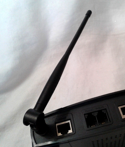 Linksys Wireless-G Broadband Router 2.4 GHz WRT54GP2 w/Power Cord & Manuals - Picture 8 of 15