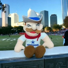 Vintage 1998 NFL Dallas Cowboys Stuffins Plush Cowboy 8”,