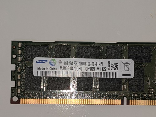 16GB => 2 x Samsung 8GB(2Rx4) 240-Pin DDR3-1333(PC3-10600) ECC Registered Memory - Picture 2 of 4