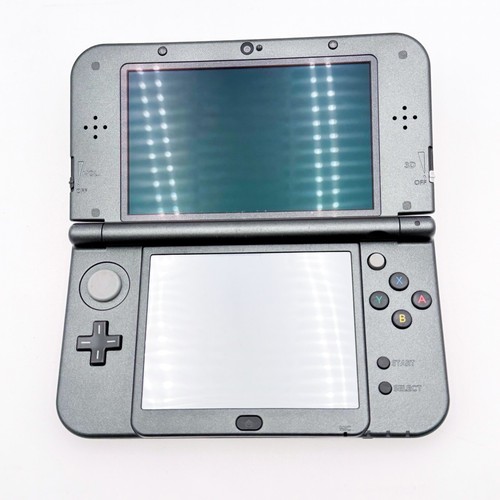 Console New Nintendo 3DS LL Majora's Mask giapponese ver buone condizioni testata usata - Foto 2 di 11