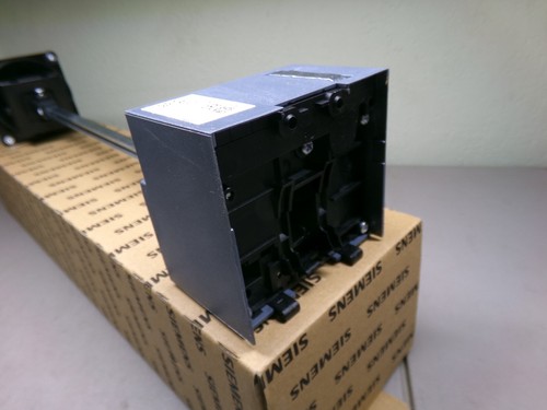 SIEMENS 3VA9137-0FK31 DOOR MOUNTED ROTARY OPERATOR - Picture 9 of 11