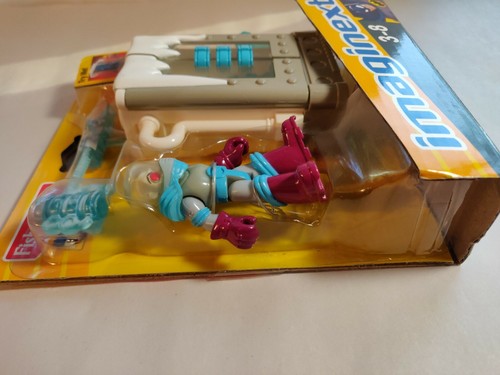 Imaginext DC Super Friends MR. FREEZE Chamber  (CosBman0674) - Picture 7 of 7