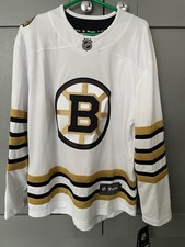 BNWD Fanatics NHL Boston Bruins 100th Anniversary Jersey Small Carlo 52