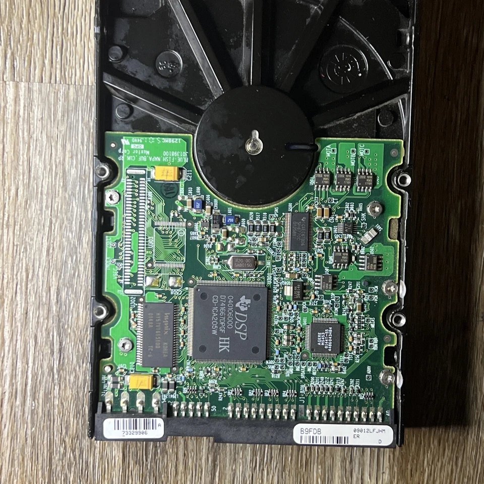 Maxtor 4D040H2 40GB IDE Hard Drive Code: DAH017K0 C,M,C,B - Image 2 of 2