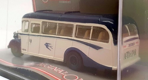 Corgi 1/76 Scale Model Bus 42612 - Bedford OB Coach - Alexander & Sons - Picture 3 of 5