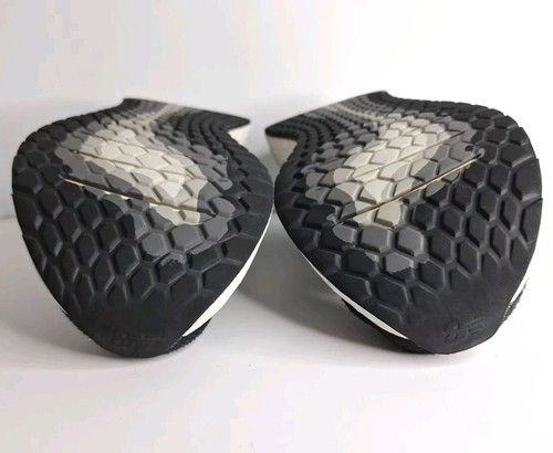 New Balance Shoes Fresh Foam 1080 V9 Black White Low Top Running Womens US 8 - Picture 20 of 22