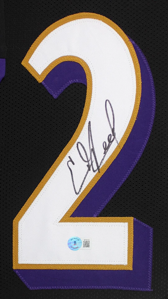 Camiseta deportiva negra autografiada y enmarcada de Ed Reed de Baltimore con certificado de autenticidad Beckett Foto 2 de 4