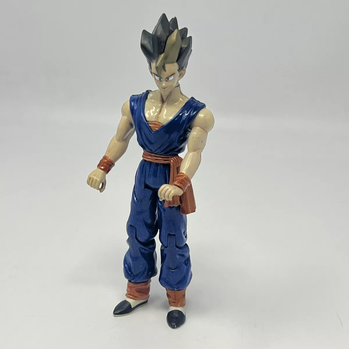 Goku (Moveable Hair)