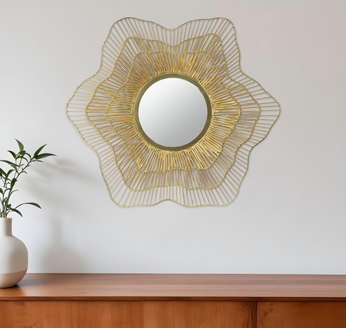 27" Gold Floral Sunburst Iron Framed Accent Mirror - Bild 1 von 7