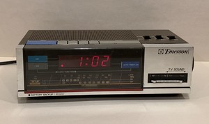 Emerson Alarm Clock Radio RTV5707 TV Sound Battery Backup Tested Works