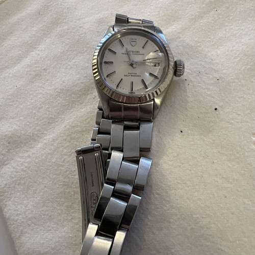 Rolex Tudor Princess Oysterdate Self-winding Watch White Gold Dial 1976-1977 - Picture 11 of 24