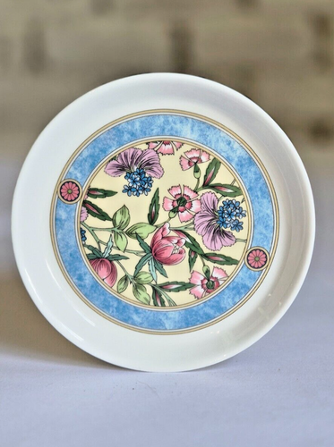 Wedgwood Bone China “Sarah” Round Trinket Plate Vintage 1996