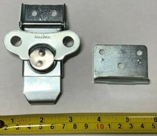 Southco Rotary-Action Draw Latch + Keeper, 900 Lbs. Load, New