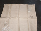 NEW  Kim Seybert BEIGE TAUPE Embroidered Coral Pattern Dinner Napkin 23" Linen