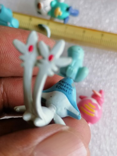 Nintendo Pokemon Tiny Mini Figure Lot of 15 Tomy B. China - PVC Top Cake - Picture 10 of 14