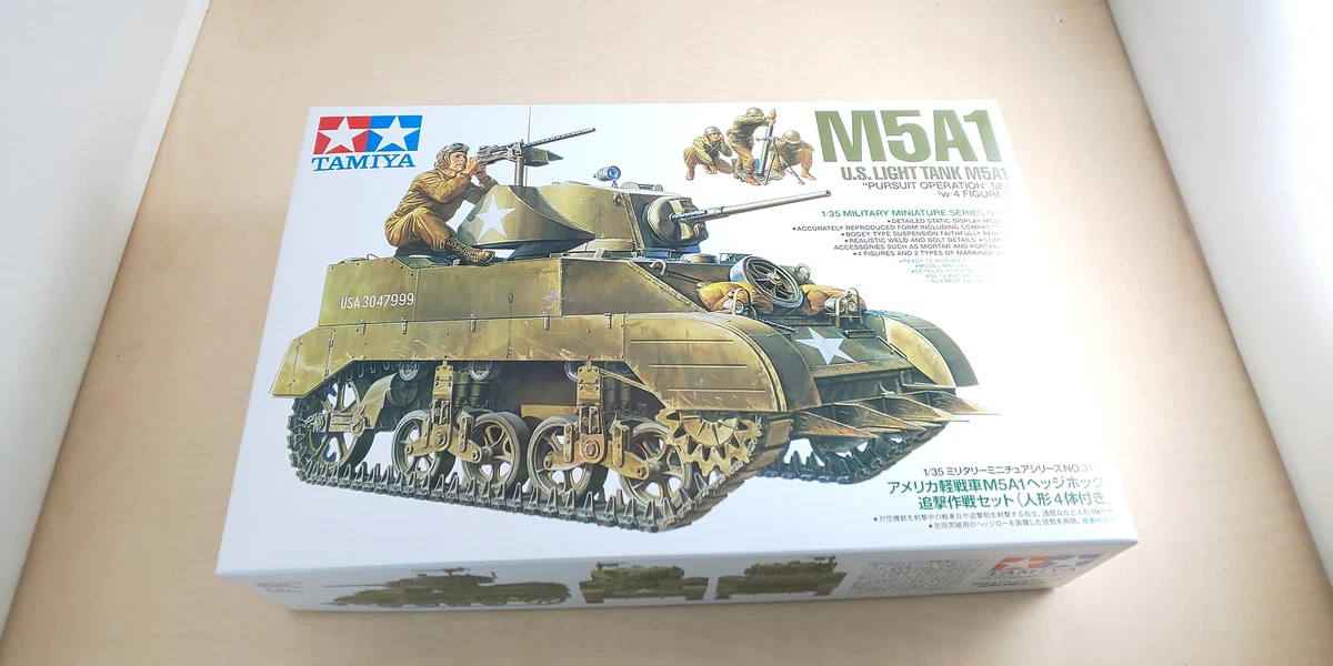 Tamiya 1/35 Military Miniature Series No.313 US Army Light Tank