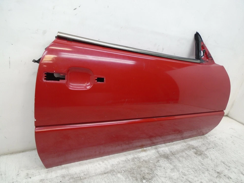 DK903499 1990-1993 MERCEDES 300SL PASSENGER RIGHT SIDE DOOR SHELL RED OEM - Image 2 of 4