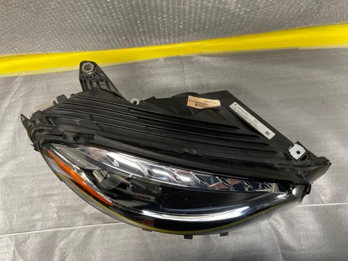 Faro lateral derecho Mercedes Benz Clase GLC 2016-2019 fabricante original - Imagen 2 de 16