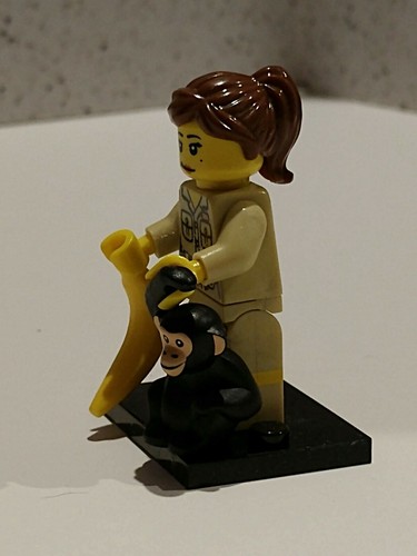 Lego MiniFigure *Series 5* (#5) Zoo Keeper SET#8805 - Picture 2 of 9