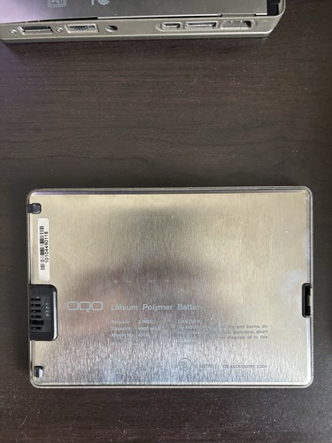OQO Model 01: Charger Included: Not Working: Windows XP - Picture 4 of 6