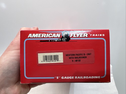 S American Flyer 6-48122 WP Western Pacific PB1 Diesel w/RailSounds - Unpowered - Picture 9 of 10
