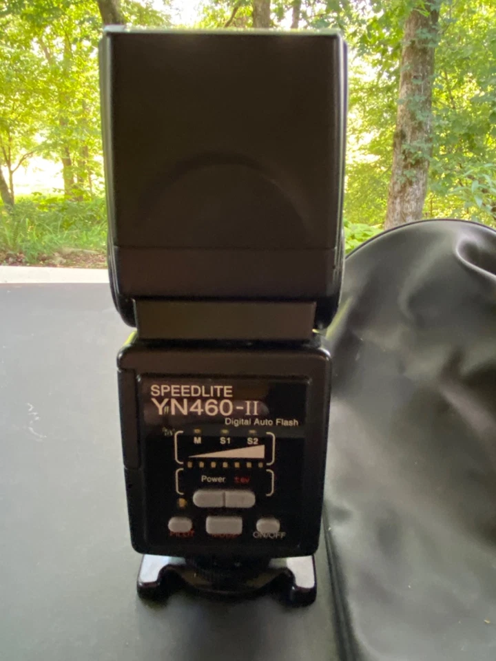 YONGNUO DIGITAL SPEEDLITE YN460-II Manual FLASH for Nikon Canon Pentax Cameras - Image 2 of 4