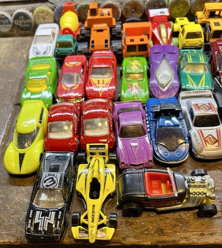 52 Vintage Hot Wheels, Matchbox, and Disney die-cast cars- Used - Picture 6 of 20