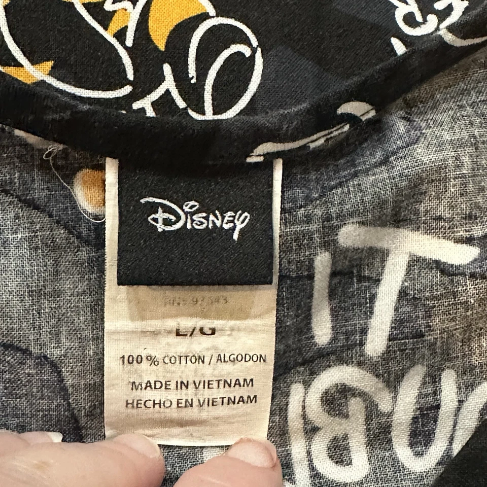 Blusa Médica Disney Negra con Tigger Talla L Foto 3 de 4