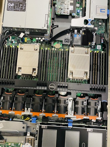 DELL PowerEdge R630 8x2.5 SFF 2xXeon E5-2630 v3 2.40  256GB DDR4 PERC H730Mini - Bild 3 von 15