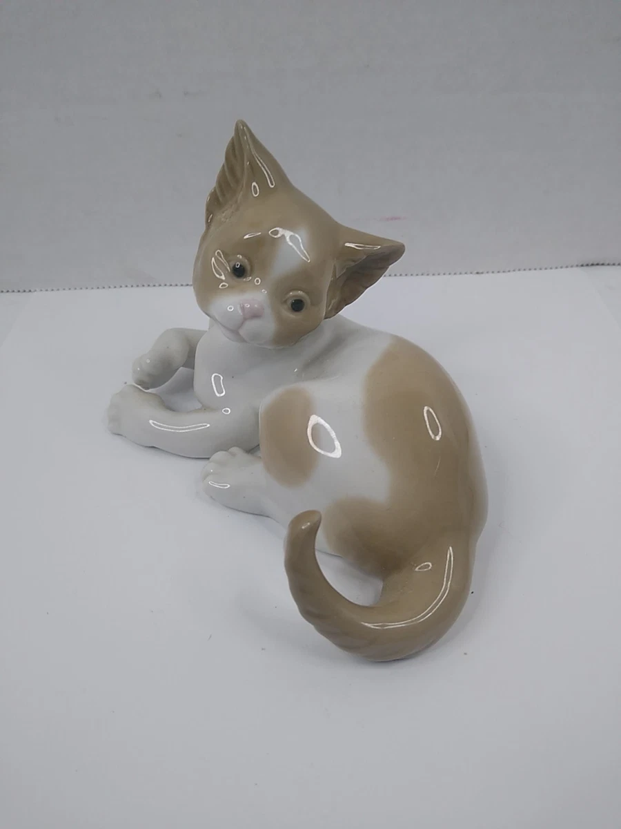Nao Cat In other Lladro Figurines for sale | eBay