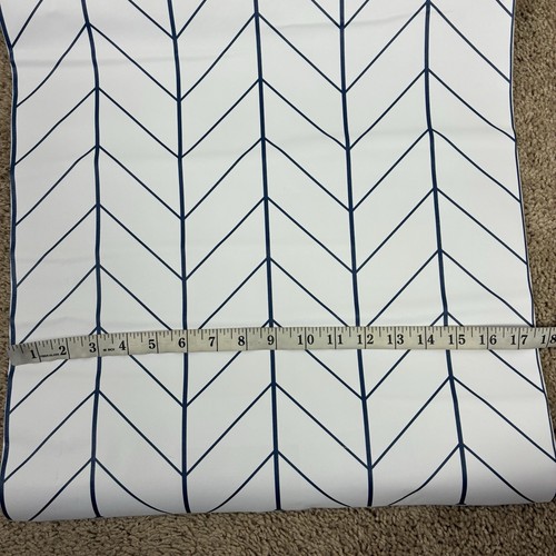 LOT of 3 Peel & Stick Wallpaper Rolls CHEVRON Pattern White Navy 196” x 17.5” - Picture 5 of 7